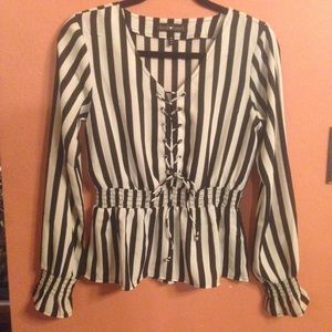 Dereck❤️heart lace up striped top sz m